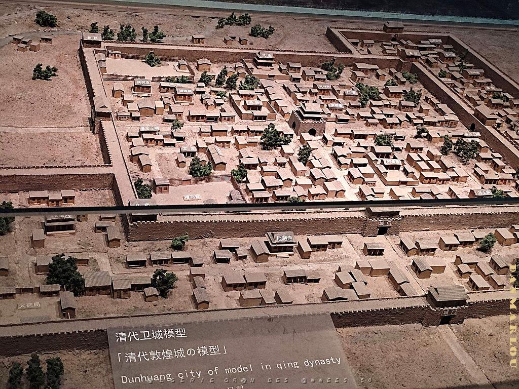 DUNHUANG - Grottes de Yulin - 087.jpg